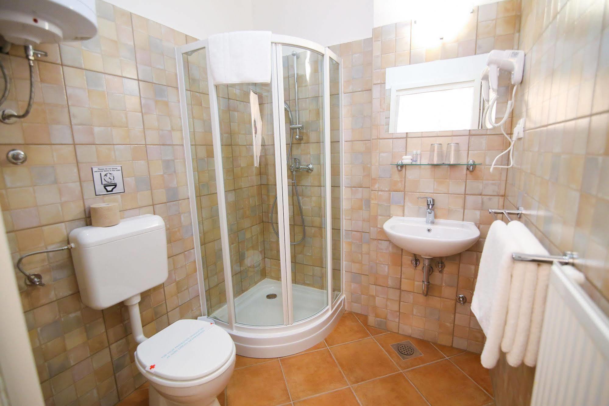Hotel Boutique Asteria 3*